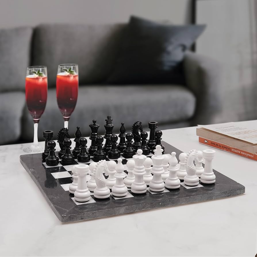 Amazon | 大理石チェスセット 15インチ 白黒チェスボード メタリック